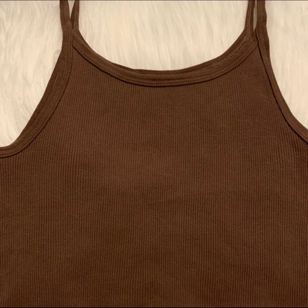 BRANDY MELVILLE UNLISTED
